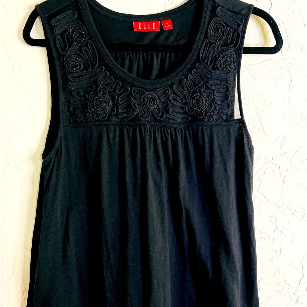 Black tank with cotton lace yoke in front. Size XL. EUC